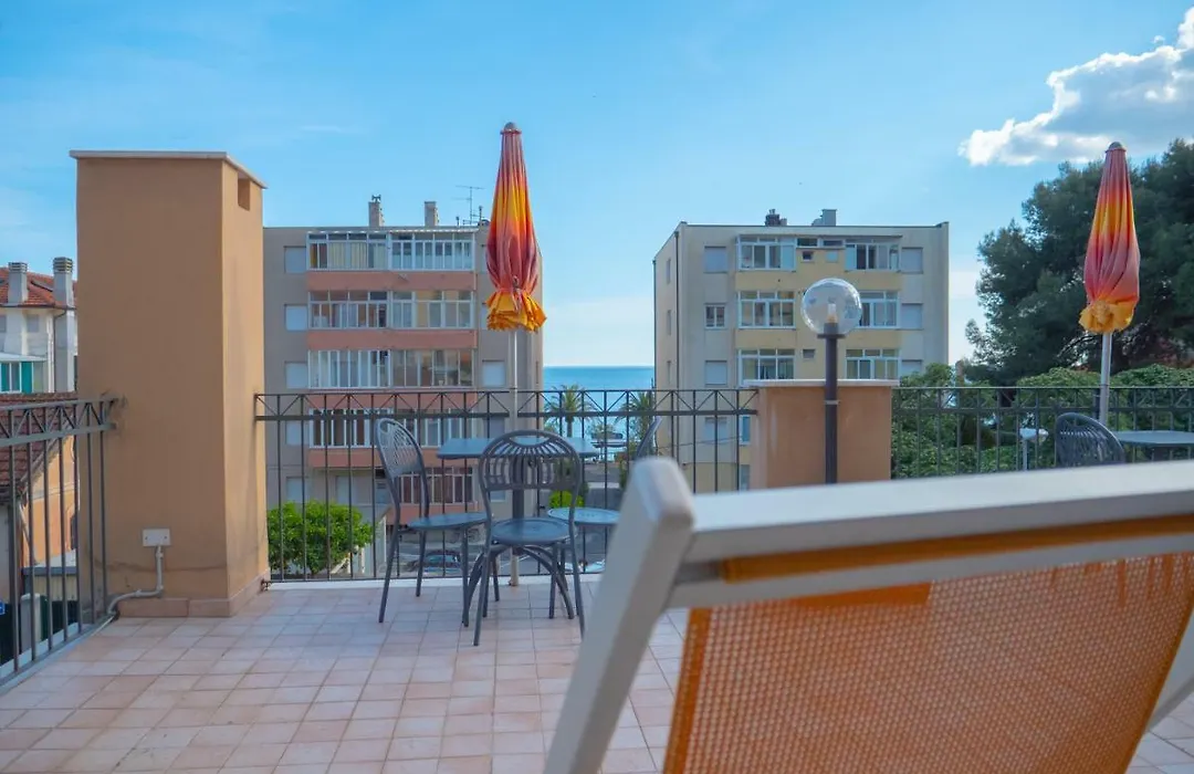 Hotel Liliana-1
