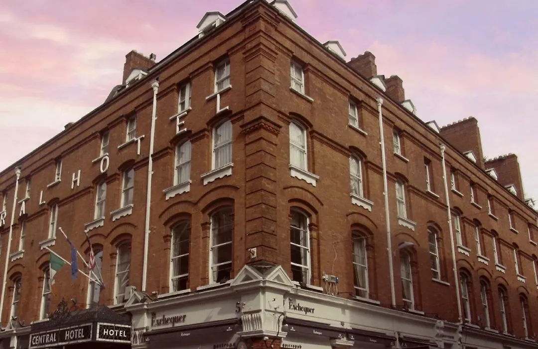 Central Hotel-1