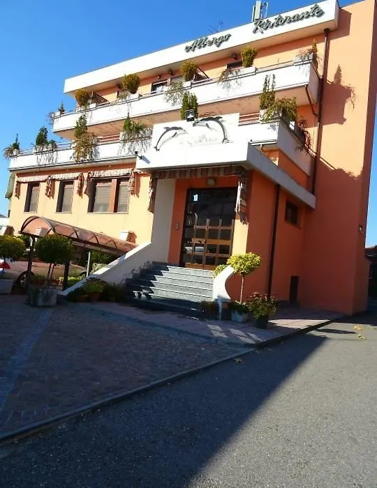 Albergo Ristorante Il Delfino-1