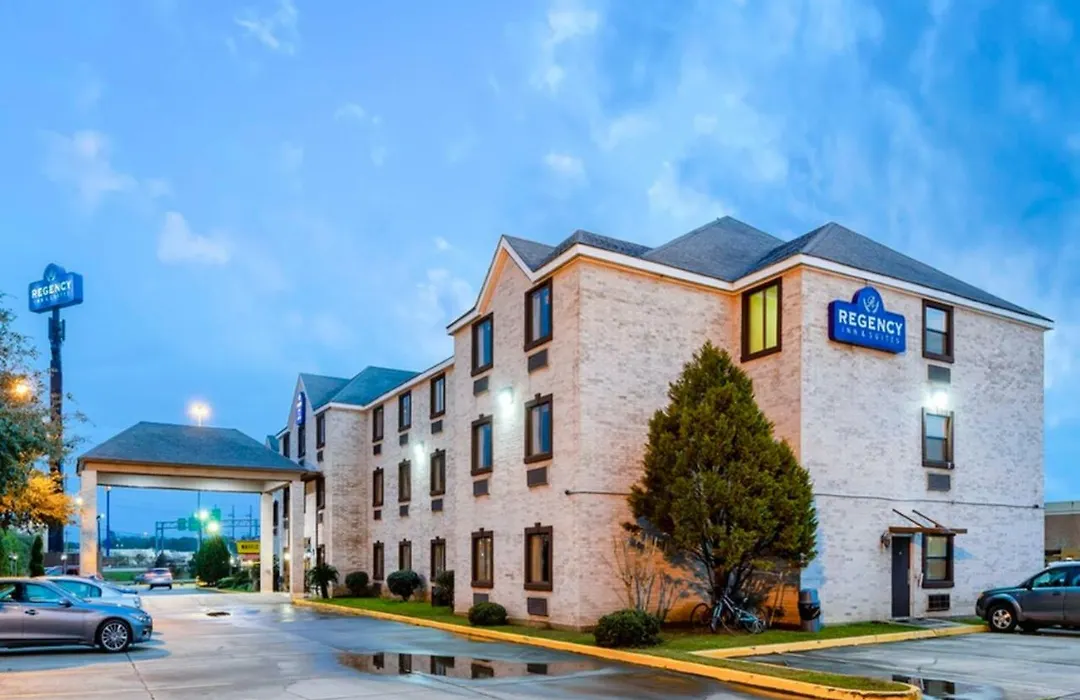 Regency Inn & Suites Biloxi-1