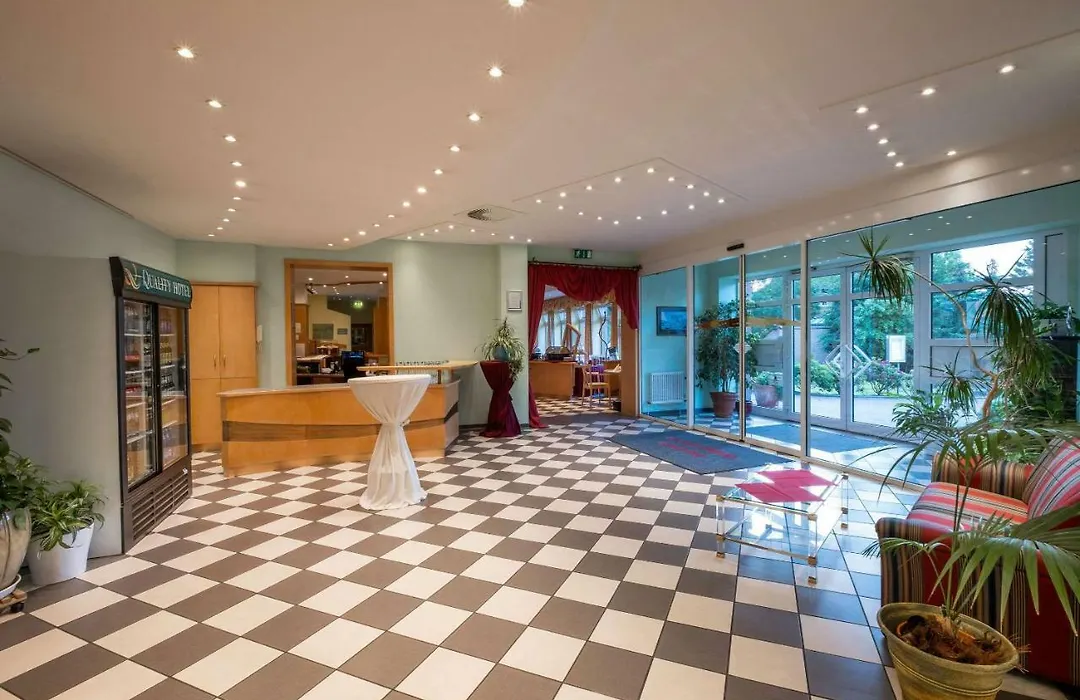 Quality Hotel Bielefeld-1
