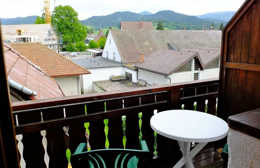 Hotel Löwen-1