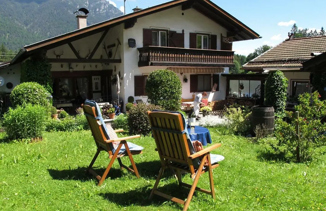 Gaestehaus Kerschbaum-1