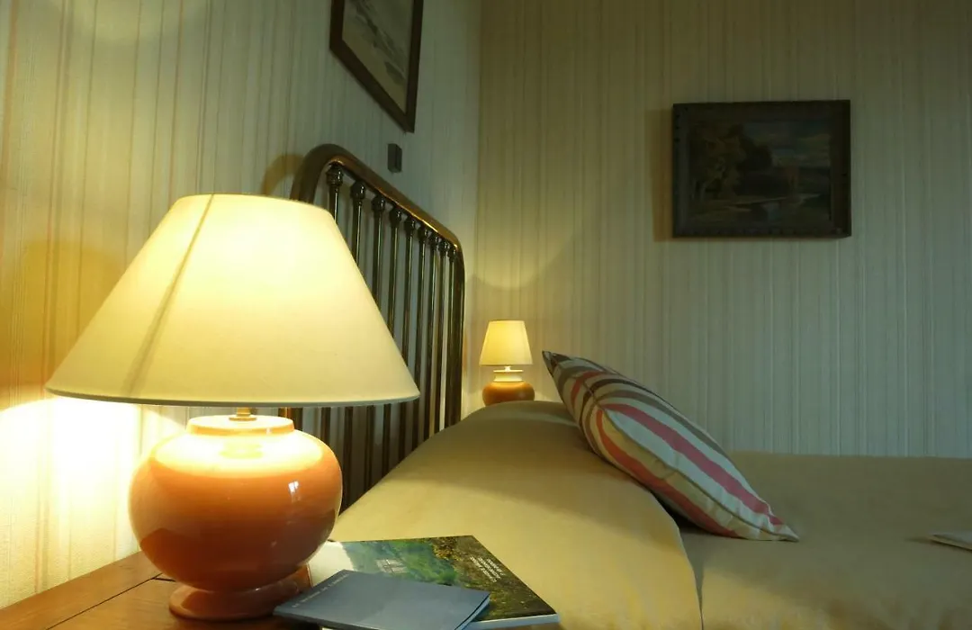Chambres D'Hotes Du Manoir De Suguensou-1