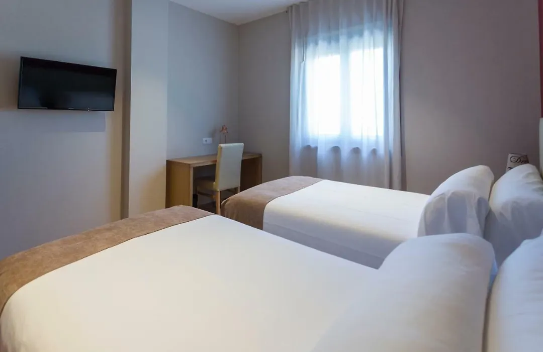 Hotel A Roldana-1