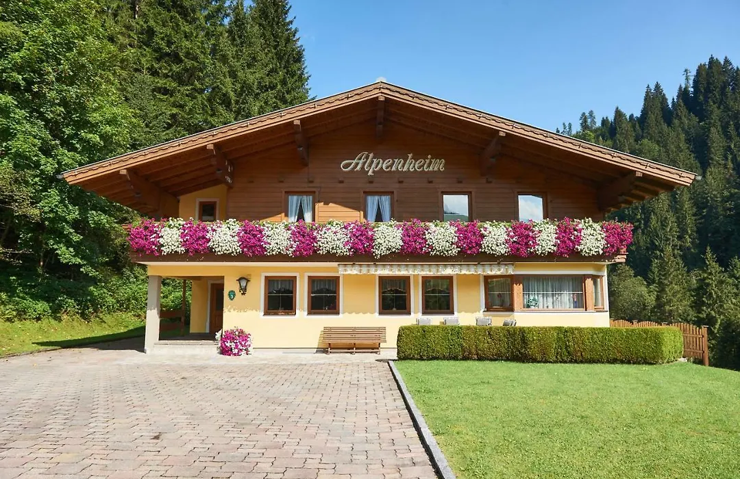 Haus Alpenheim-1