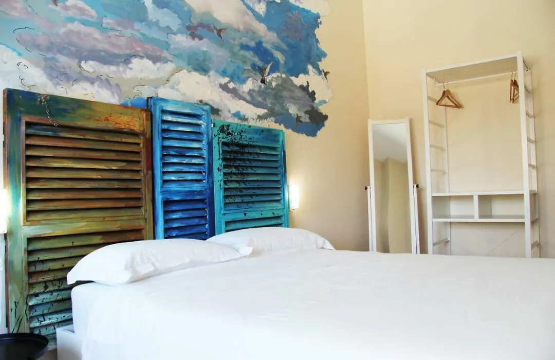 Urban Pop Bnb-1