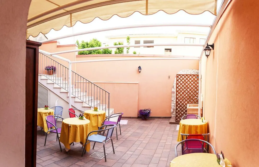 Villa dei Mercanti-1