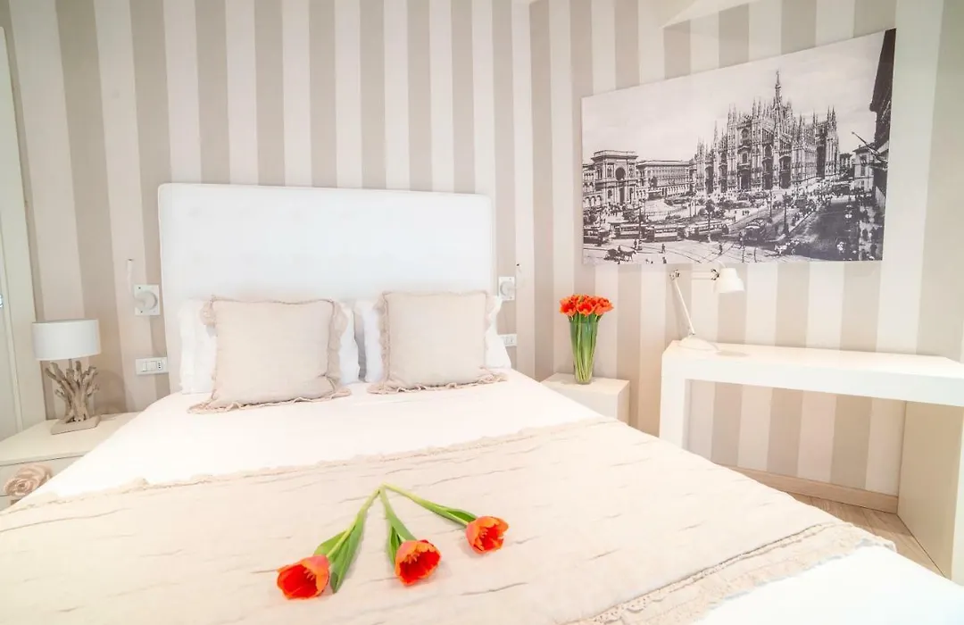 Rooms Milano Duomo-1