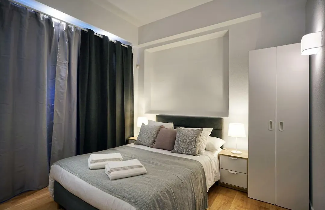 Comfy Sintra-1