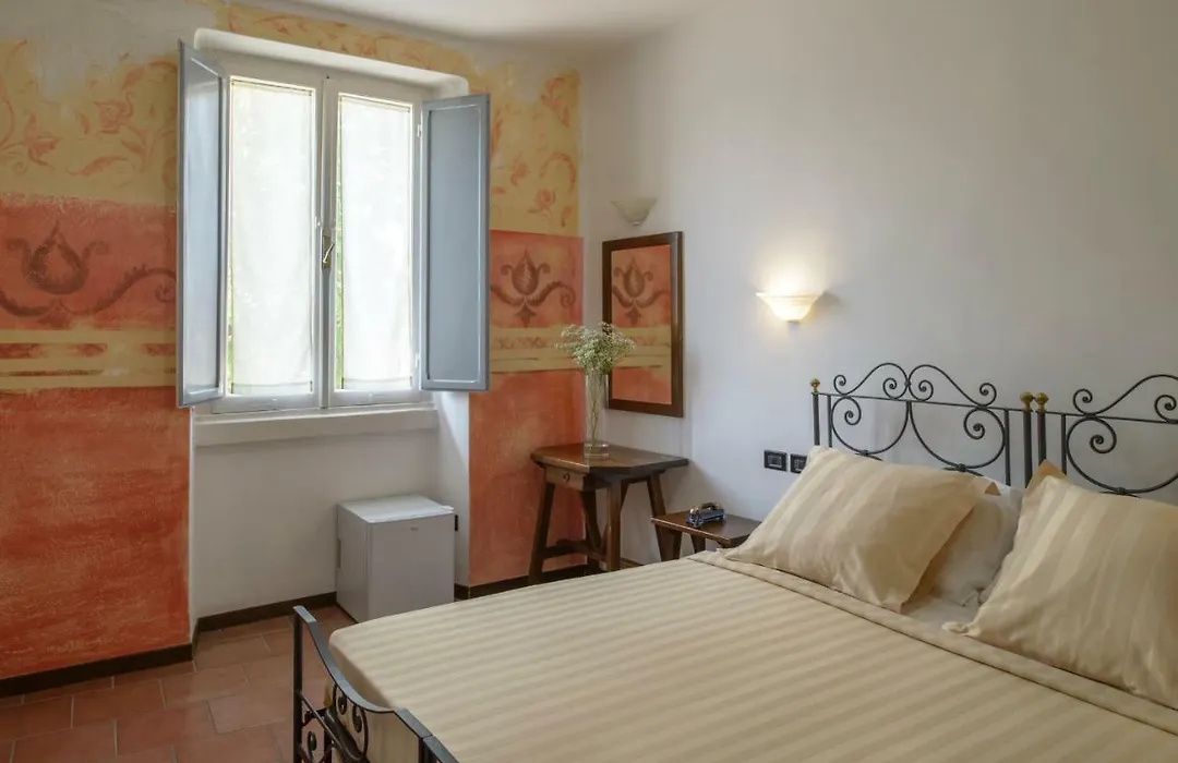 Hotel Porta Marmorea-1