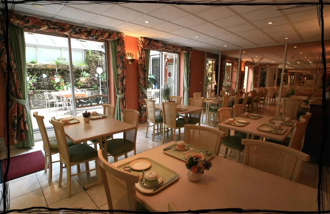 Hotel De La Paix-1