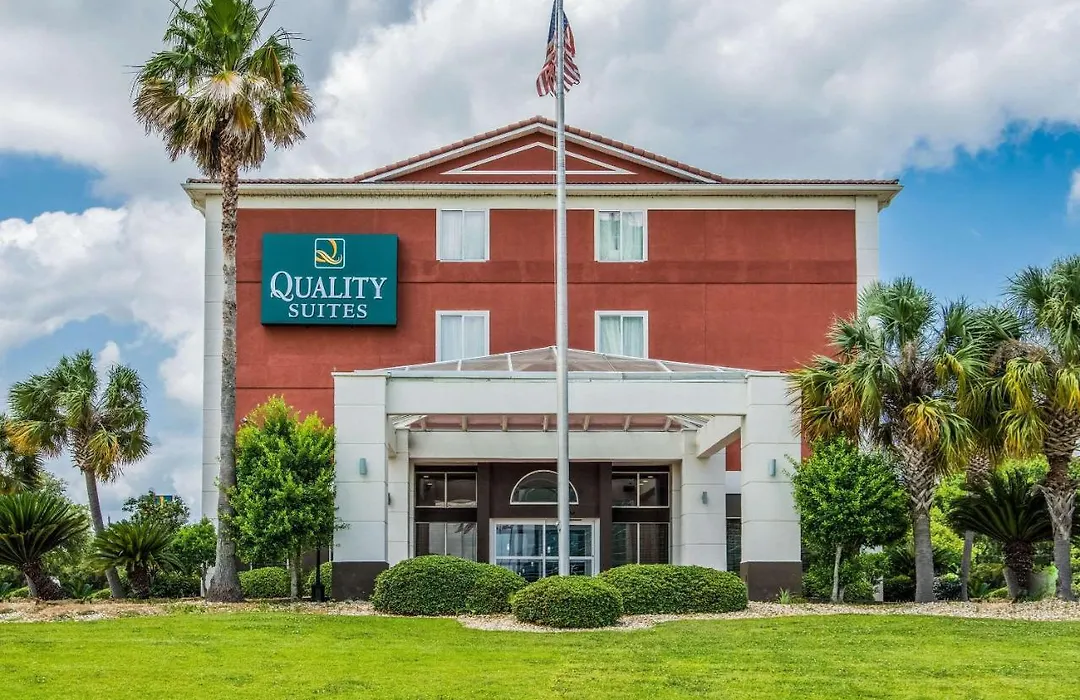 Quality Suites Lake Charles Downtown-1