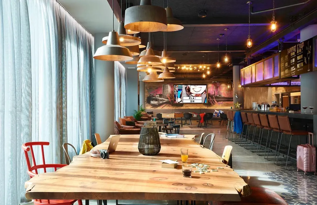 Moxy Dublin City-1
