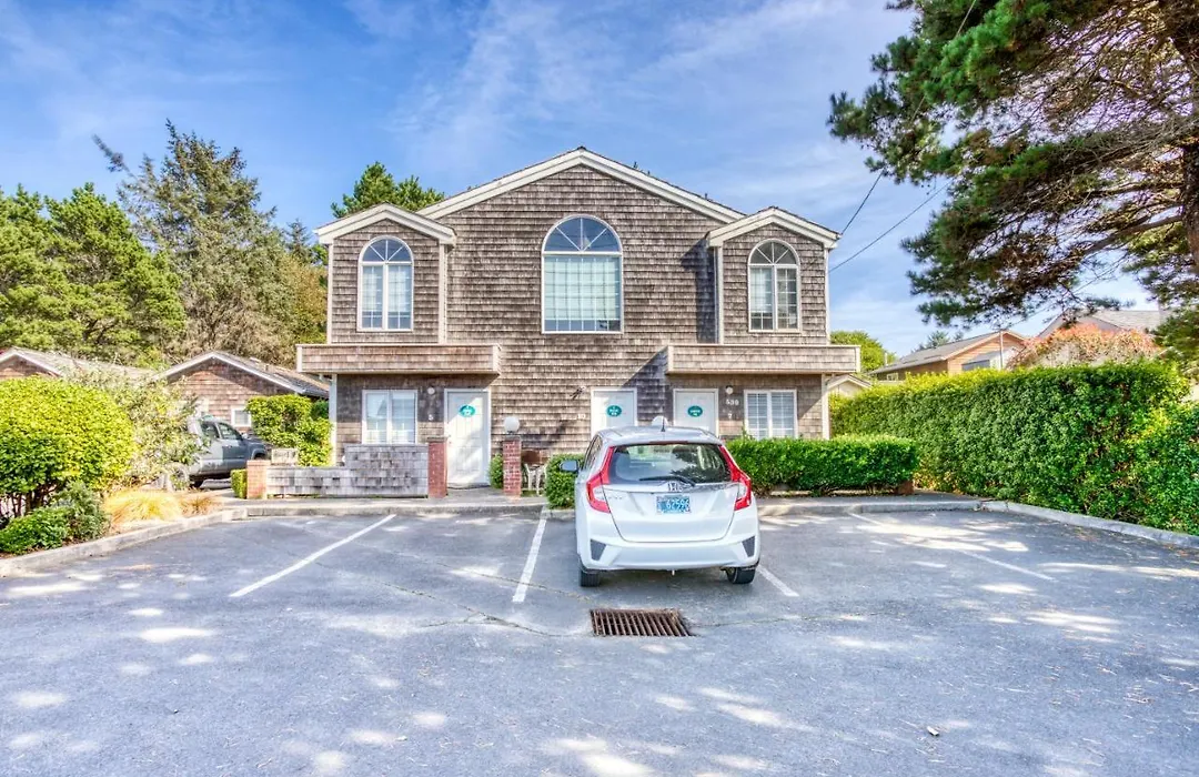 Beaches Inn | Herons Nest Loft-1
