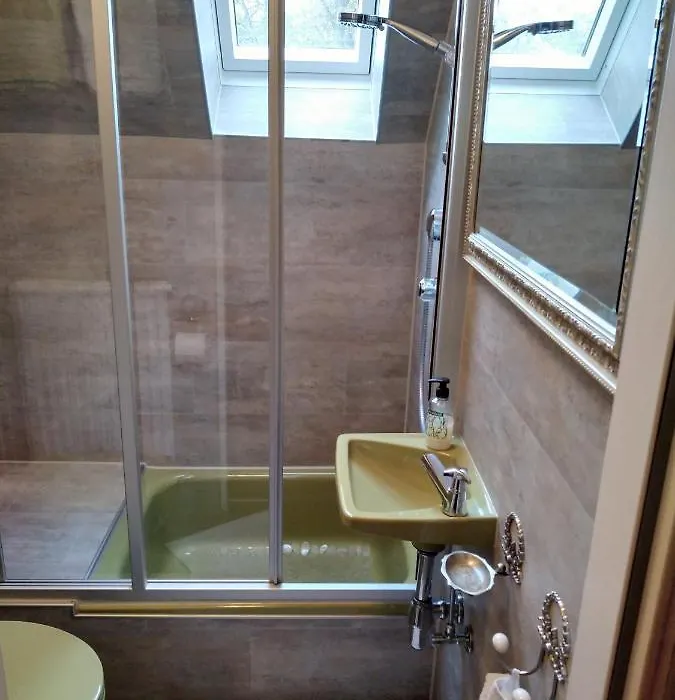 Gästezimmer Neumair-1