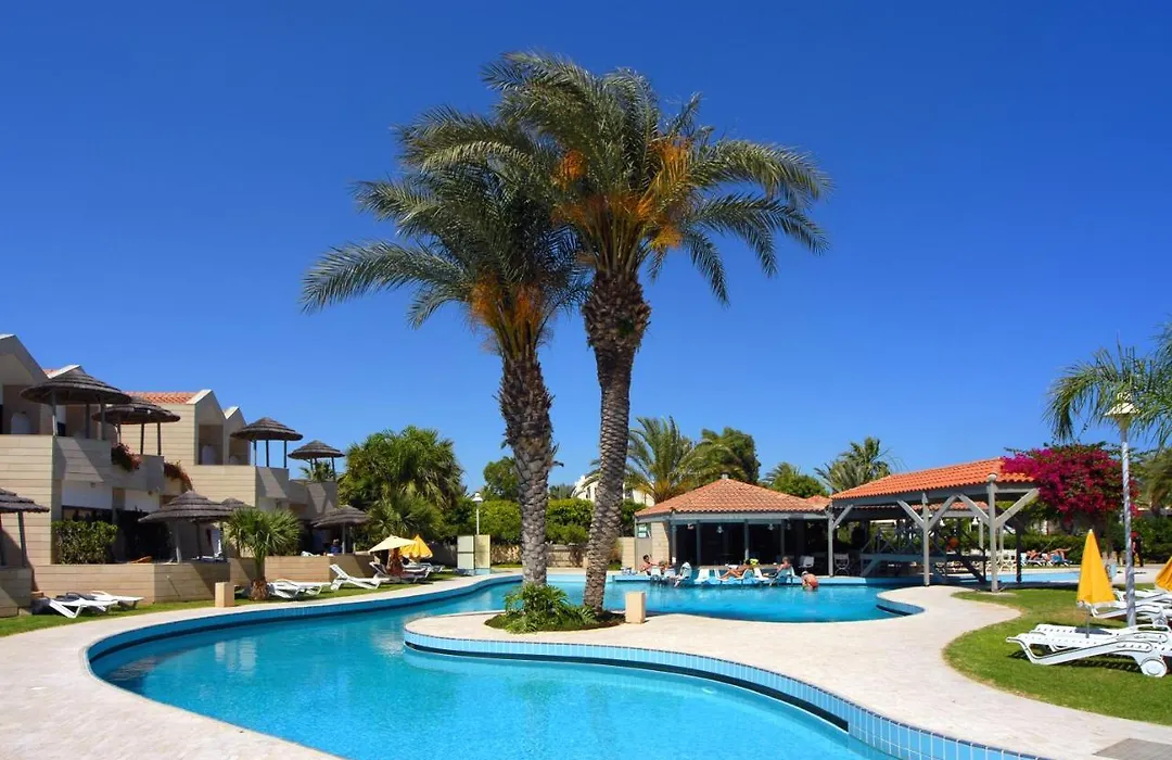 Palm Beach Hotel&Bungalows-1