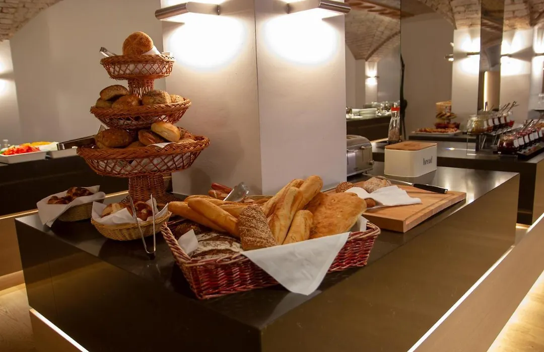 Hotel Bayerischer Hof-1