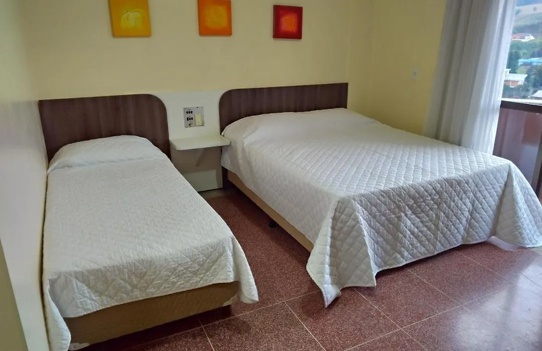 Hotel das Videiras-1