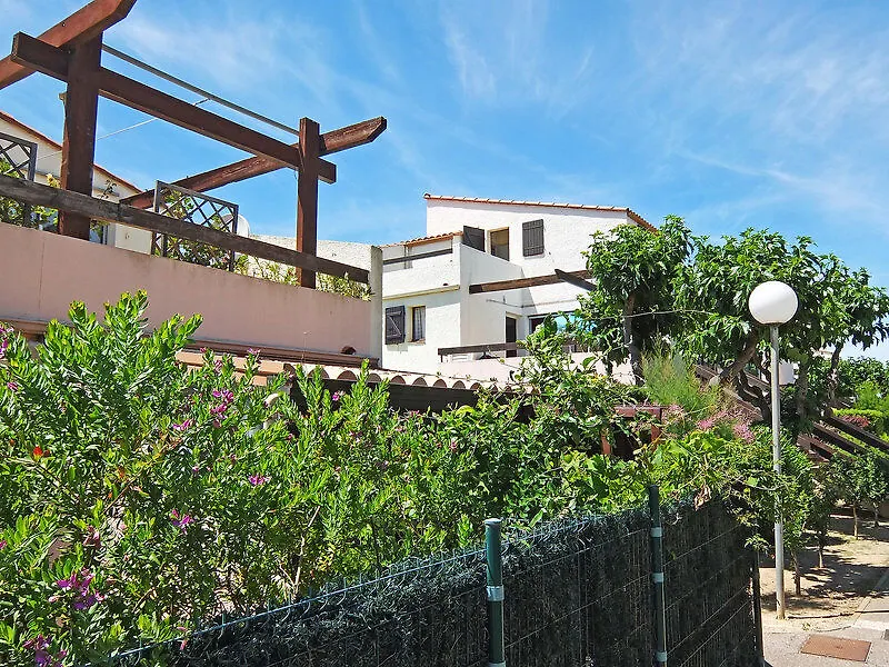 Les Cypriennes-1