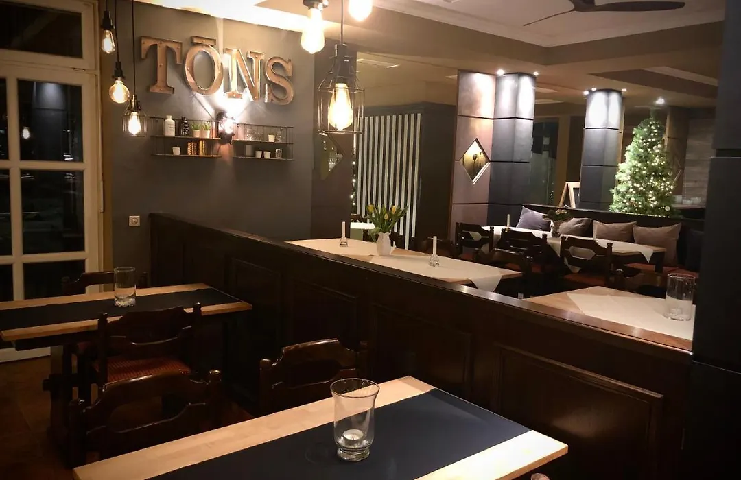 Landhotel Töns-1