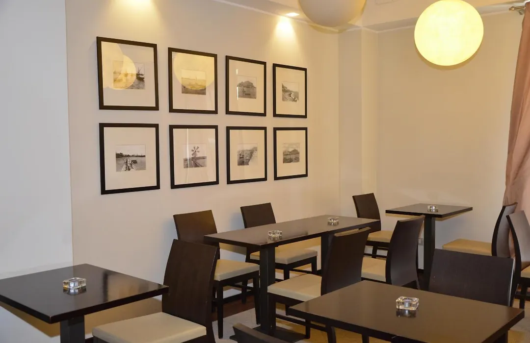 Cassisi Hotel-1