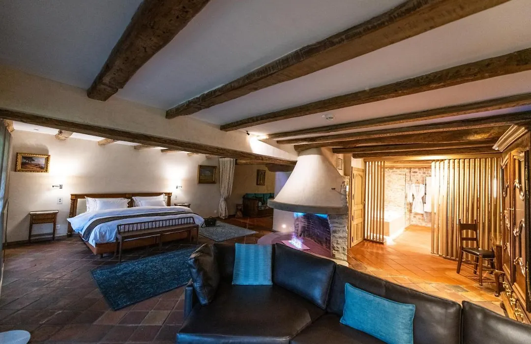 Auberge Saint Walfrid Hôtel Restaurant&Spa-1