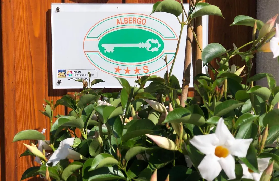 Hotel Vecchia Stazione Mountain Elegance-1