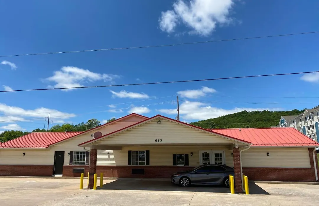 Regency 7 Motel-1