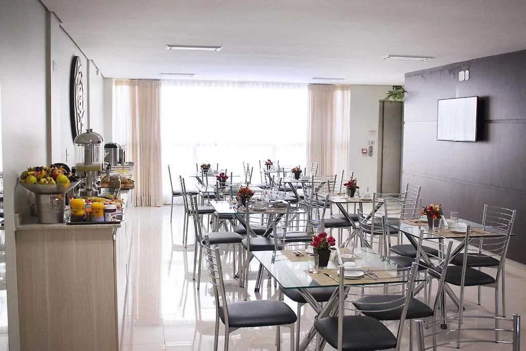 Hotel Vinte Um-1