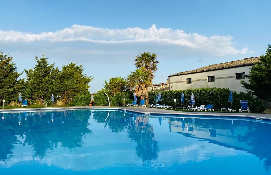 Domus Aurea Resort-1