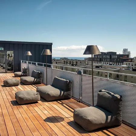 Go Hotel City Apartments-3