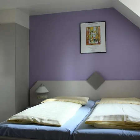 Hotel Eifelsteig-2