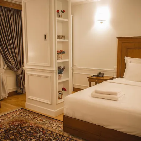 Hotel Opera-2