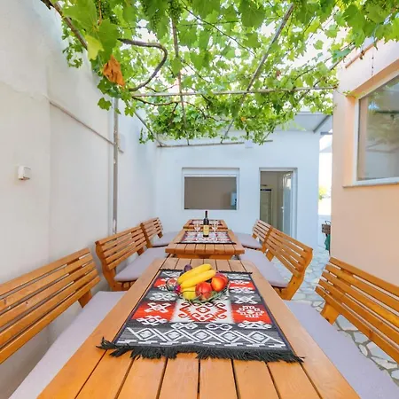 Guest House Edita-3