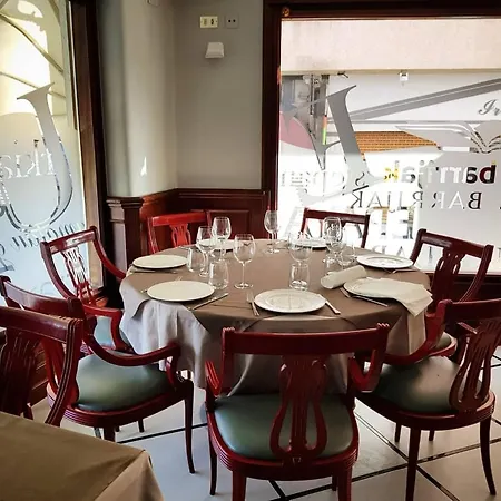 Hotel Lauaxeta Etxea-2