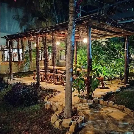 Pousada Recanto Dos Passaros-2