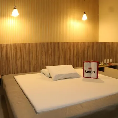 Lotu'S Motel-2
