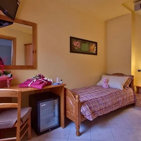 Pergola Rooms-2