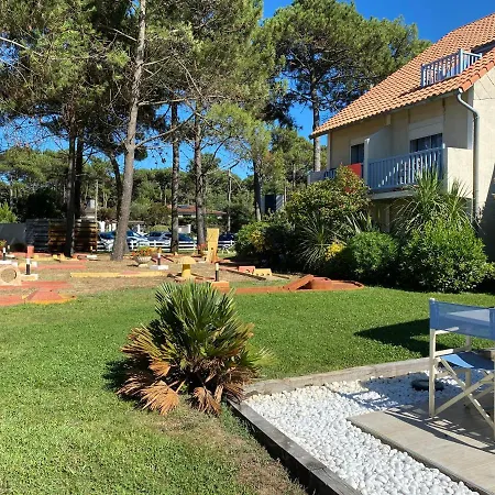 Les Vagues Logis Hôtel-3