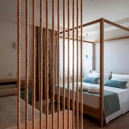 Aqua Boutique Hotel-3