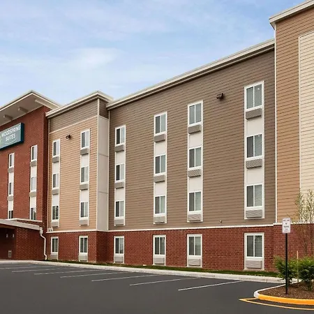 Woodspring Suites Quantico-3