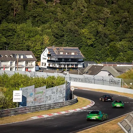 Hotel an der Nordschleife-3