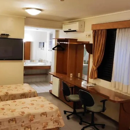 Hotel Metrópolis-2