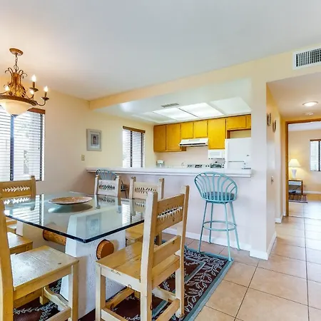Palm Desert Paradise Permit# Str2020-0085-3