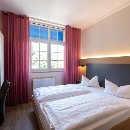 Hotel Avisa-3