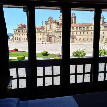 Hostal Medievo-3