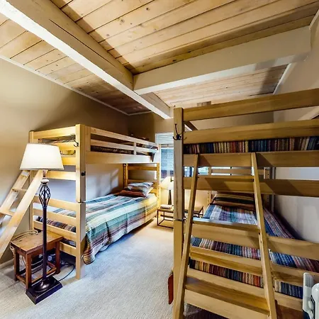 Tamarisk Treehouse-3