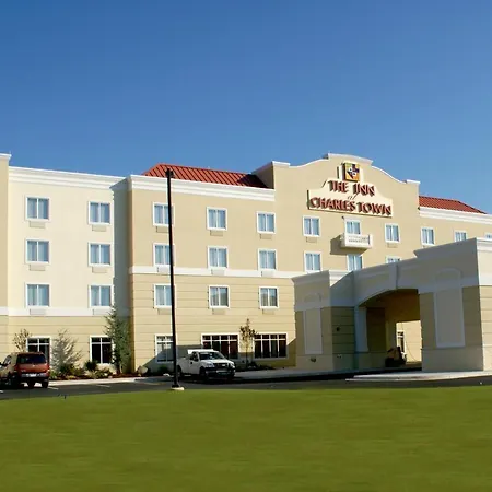 The Inn At Charles Town / Hollywood Casino-3
