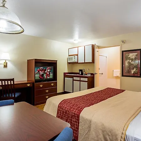 Red Roof Inn Las Vegas-3